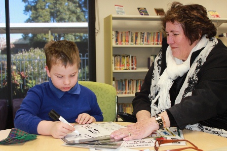 volunteering parents with students